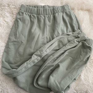Brandy Melville Rosa Sweatpants